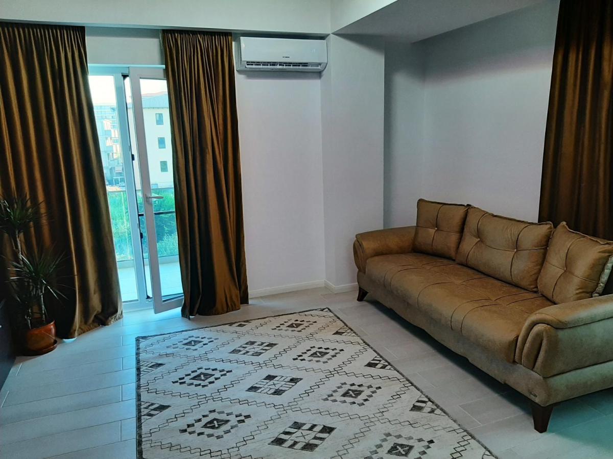 Blue Apartment Năvodari Екстериор снимка