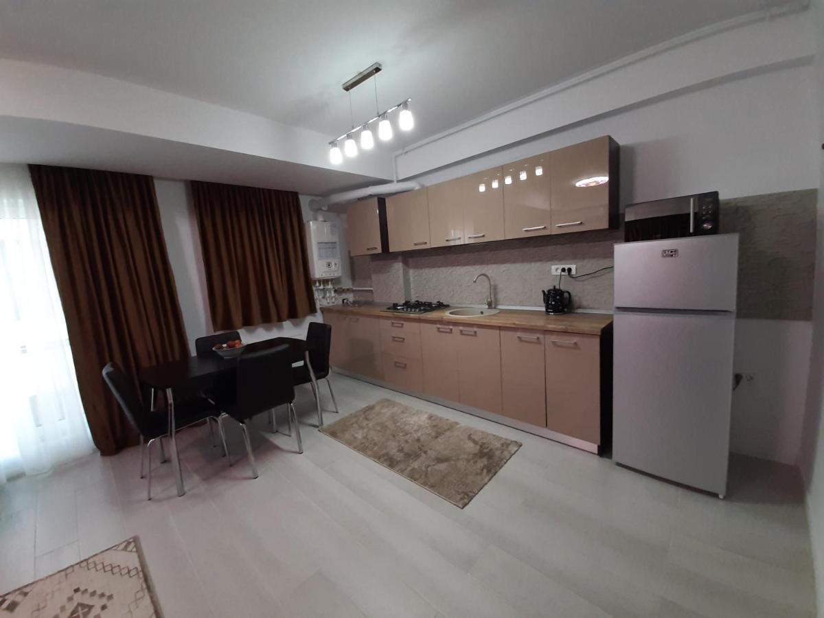 Blue Apartment Năvodari Екстериор снимка