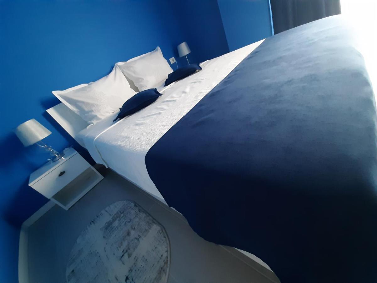 Blue Apartment Năvodari Екстериор снимка